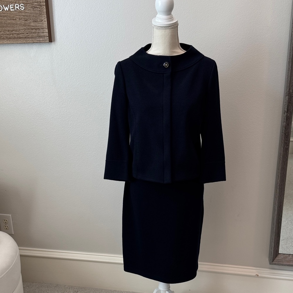 St. John Collection Navy Skirt Set